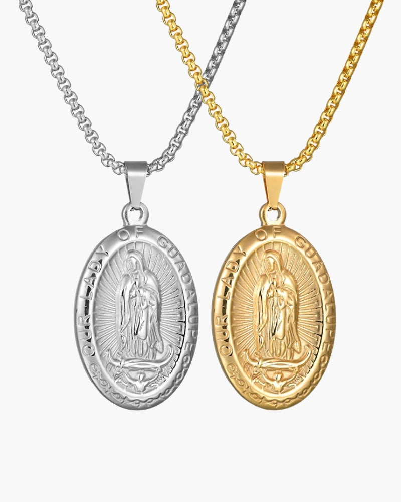 Oval Medallion - Old Money